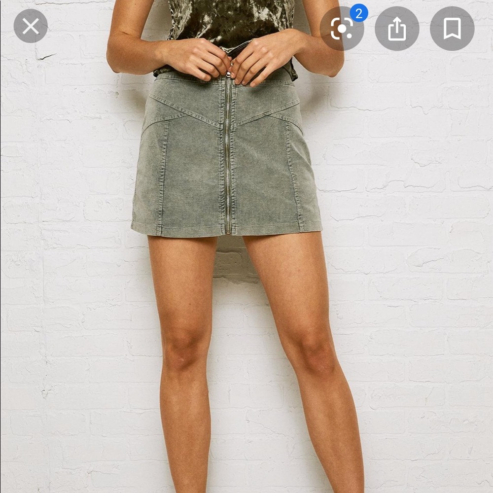 "Don't Ask Why New York City" very short Corduroy zip skirt